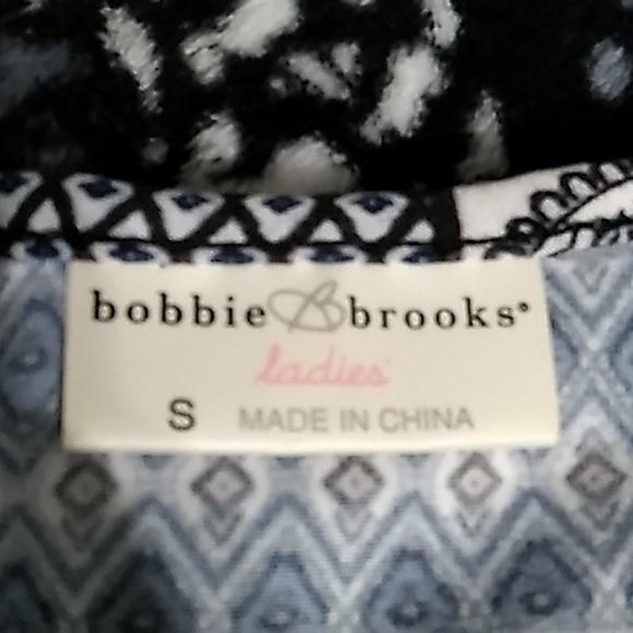 Fitted mid thigh dress - Picture 2 of 3